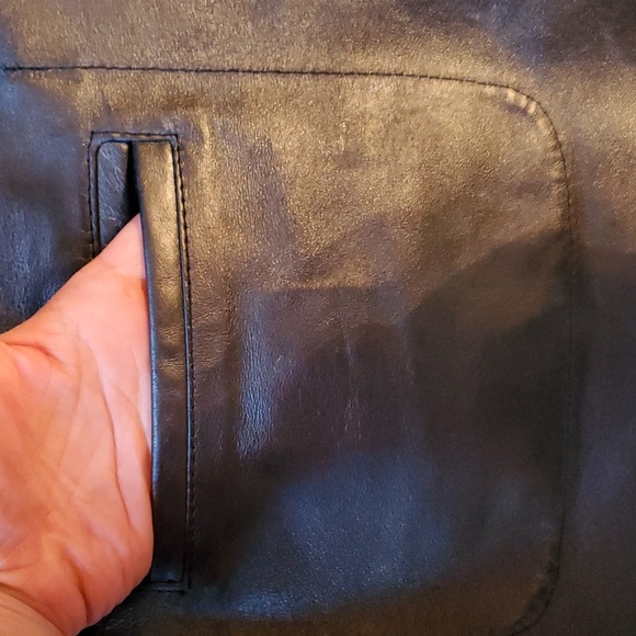 Vintage reversible black leather and suede coat - Picture 12 of 14